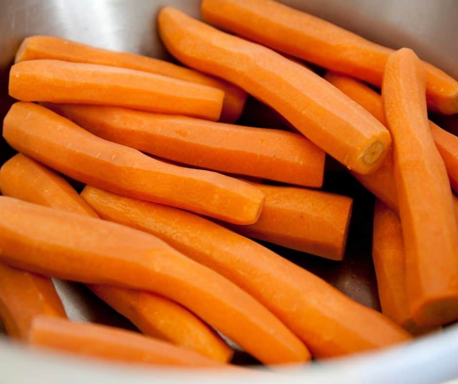 PEELED CARROTS 1KG BAG